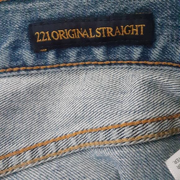 Lucky Brand Jeans Mens 36x32 Blue Denim 221 Original Straight Distressed - Picture 6 of 13